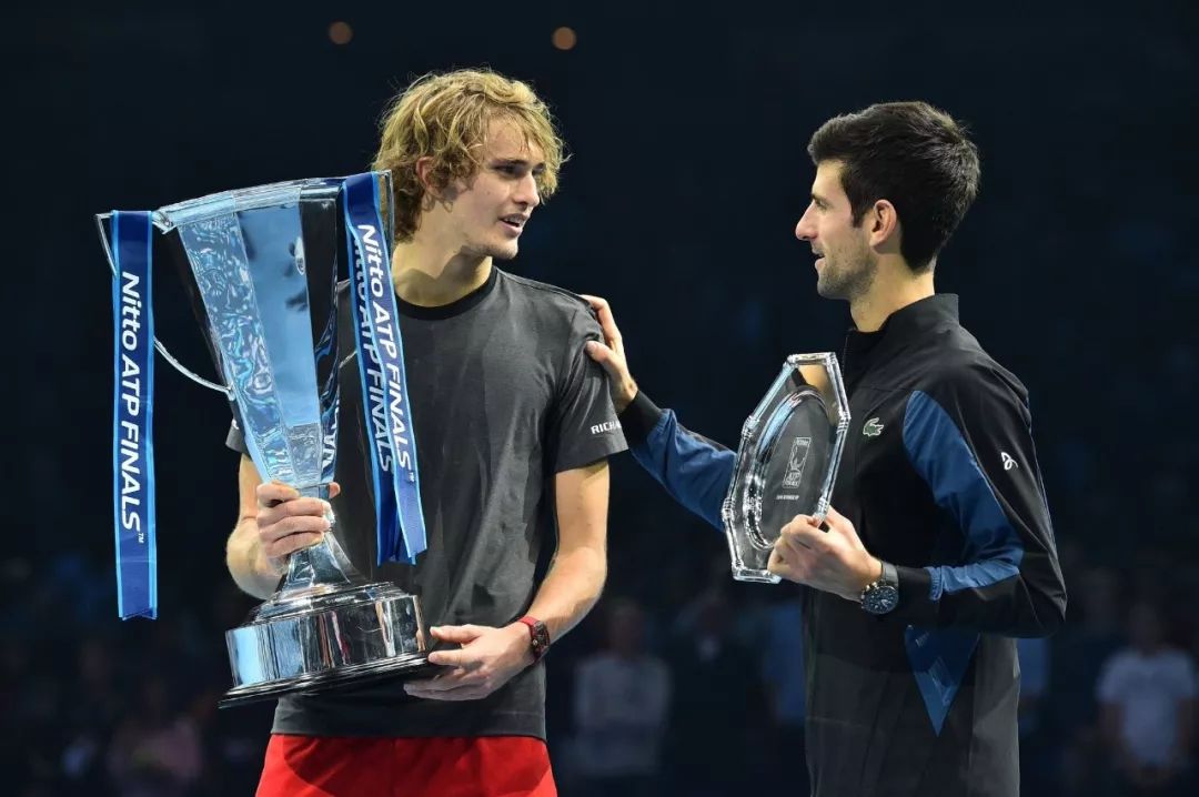 看似冷冰冰 看似冷冰冰