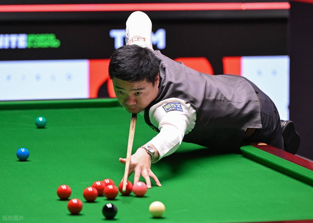 天花板与轮 天花板与轮